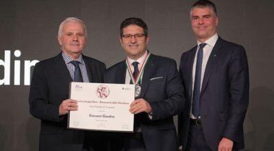 L’enologo siciliano Gianni Giardina premiato con la Medaglia di Cangrande a Vinitaly